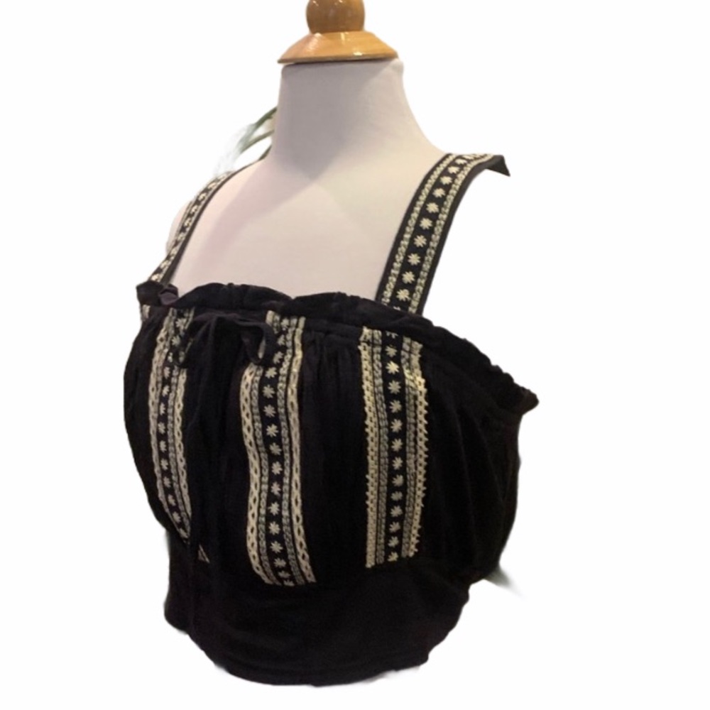 XS NWT Free People Hill Top Crop Embroidered Navy - Picture 6 of 11